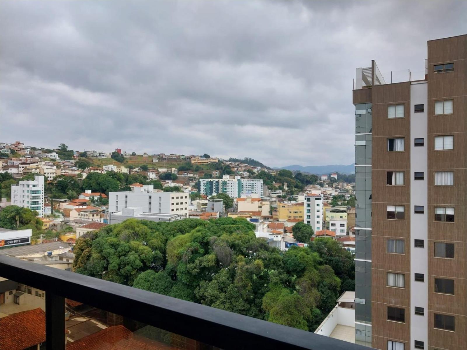 Apartamento Luxo No Centro Ubá 外观 照片